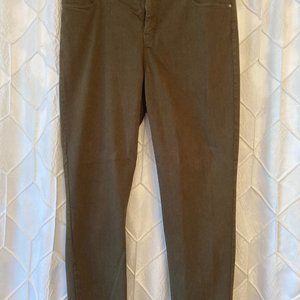 Chico's So Slimming Girlfriend Ankle Jeans, Size 2.5